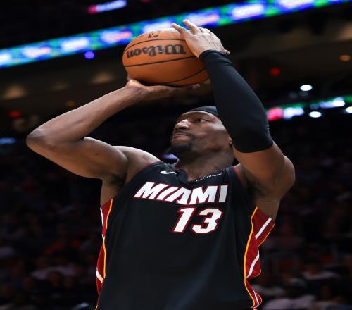 轮本土球员,最佳评选结,果公布,太阳城在线娱乐,在线娱乐,娱乐平台,彩票投注,游戏大厅,安全平台